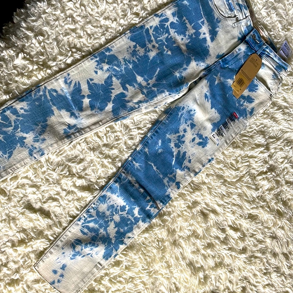 Levi’s women